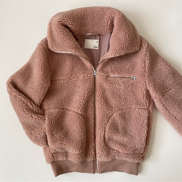 Aritzia Wilfred Free the Teddy Jacket Zip Up Plush Sherpa in Sanders, Size XS - Picture 6 of 16